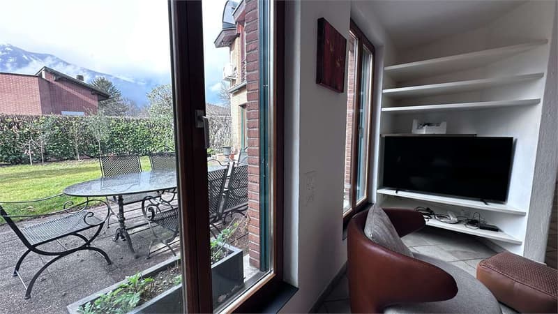 In a reserved area and in nature, elegant VILLA with garden and woods (7)