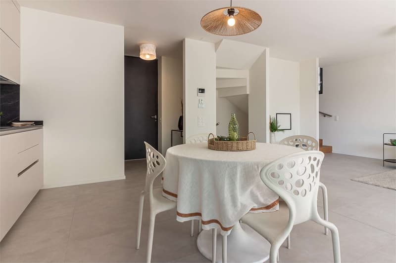 NUOVA VILLA BIFAMILIARE IN ZONA RISERVATA (7)