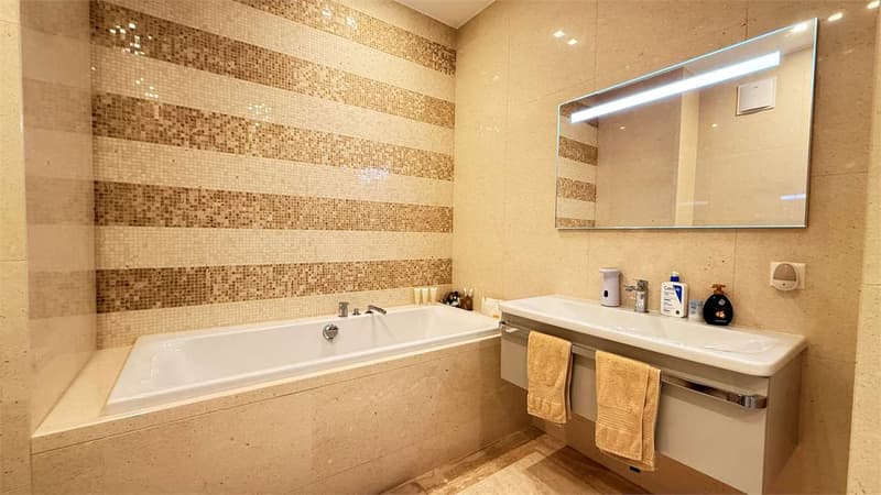 Esclusivo 3.5 locali con ampia terrazza e vista lago (12)