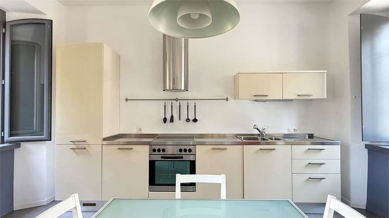 Incantevole Appartamento 2,5 locali con giardino e posto auto (6)