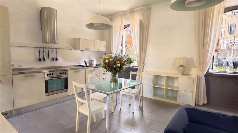 Incantevole Appartamento 2,5 locali con giardino e posto auto (5)