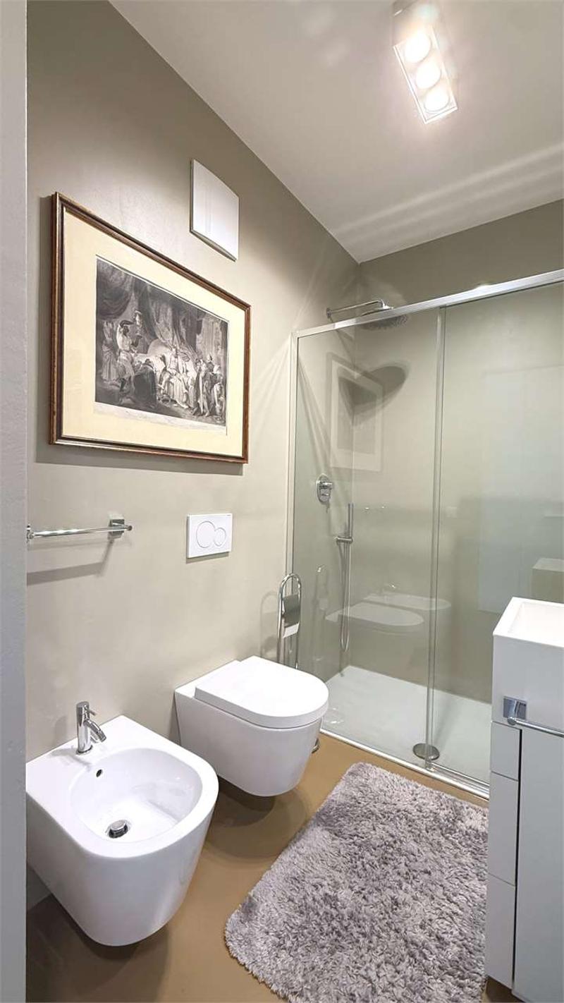 Moderno 4,5 con grande terrazzo (10)