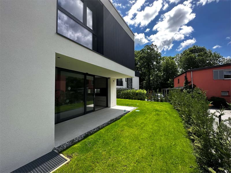 NUOVO APPARTAMENTO CON GIARDINO IN ZONA RISERVATA (5)