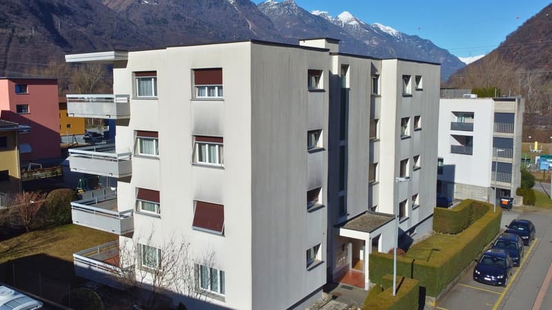 Résidence avec 12 appartements – Arbedo (4)