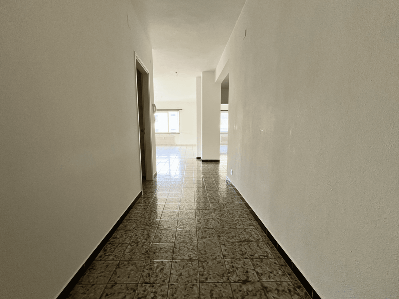 Résidence avec 12 appartements – Arbedo (22)