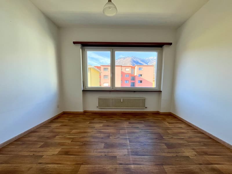 Résidence avec 12 appartements – Arbedo (13)