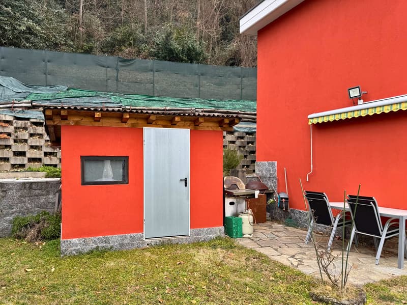 Duplex indipendente con vista lago a Ponte Tresa (4)
