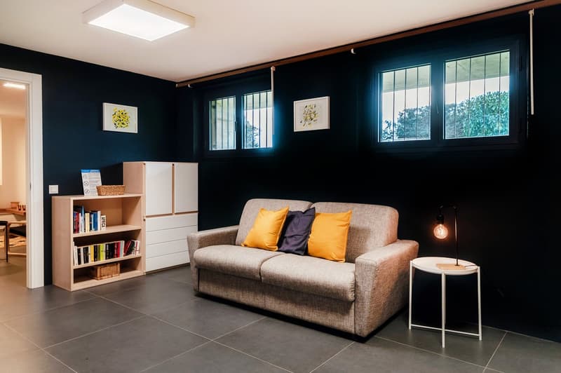 ZWEIZIMMERMÖBELTES APARTMENT FÜR ZEITWEILIGE VERMIETUNG – VACALLO / CHIASSO (3)