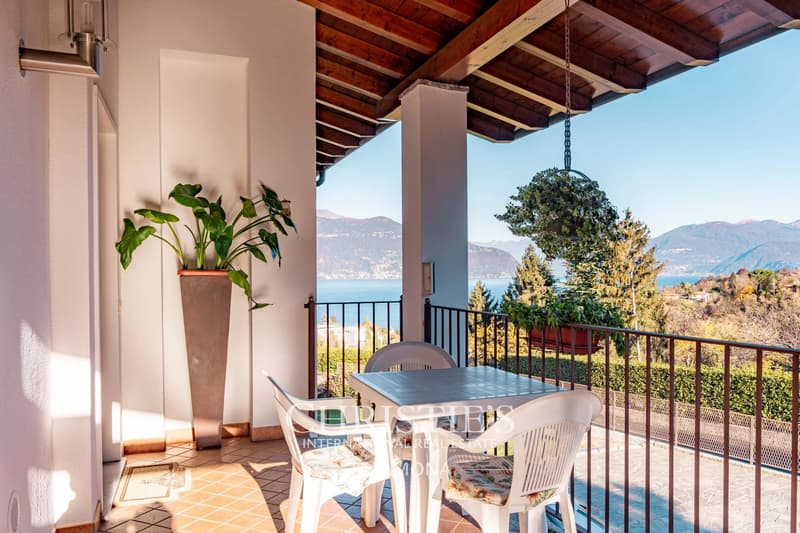 Villa Altipiano ? Residenz mit Seeblick in Porto Valtravaglia (6)
