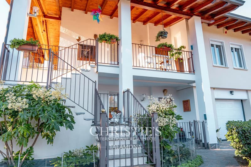 Villa Altipiano ? Residenz mit Seeblick in Porto Valtravaglia (3)