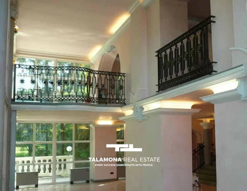 Villa storica con vista sul Lago Maggiore e piscina - Luino (12)