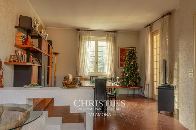 Exklusive Palladianische Villa mit Pool und Park ? Porto Valtravaglia (7)
