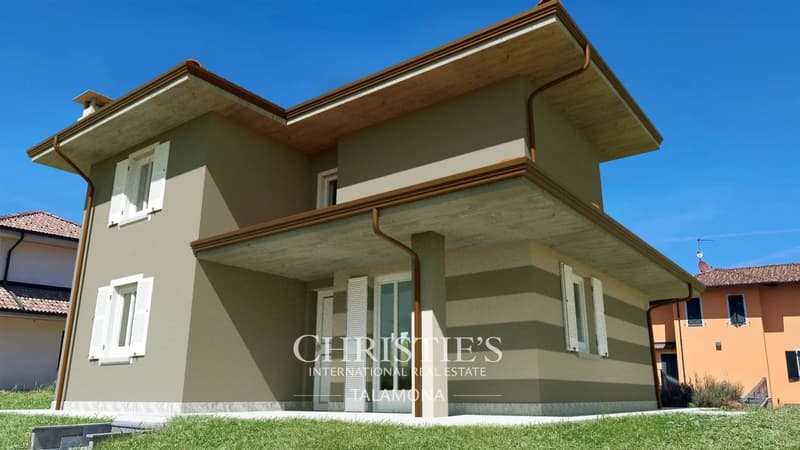 Einfamilienvilla mit Pool und Garten in Nizza Monferrato (4)