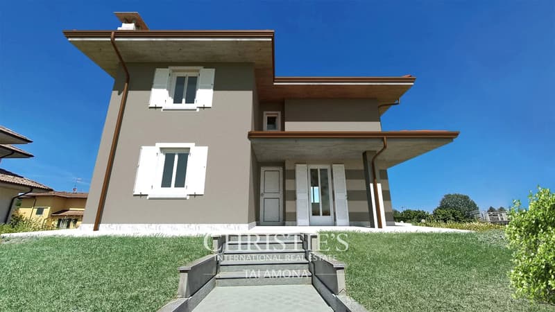 Einfamilienvilla mit Pool und Garten in Nizza Monferrato (3)