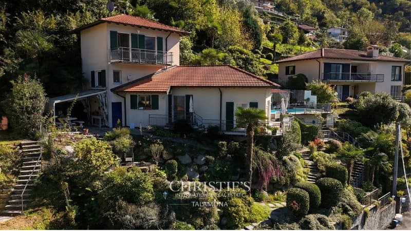 Villa mit Seeblick und Pool ? Tronzano Lago Maggiore (10)