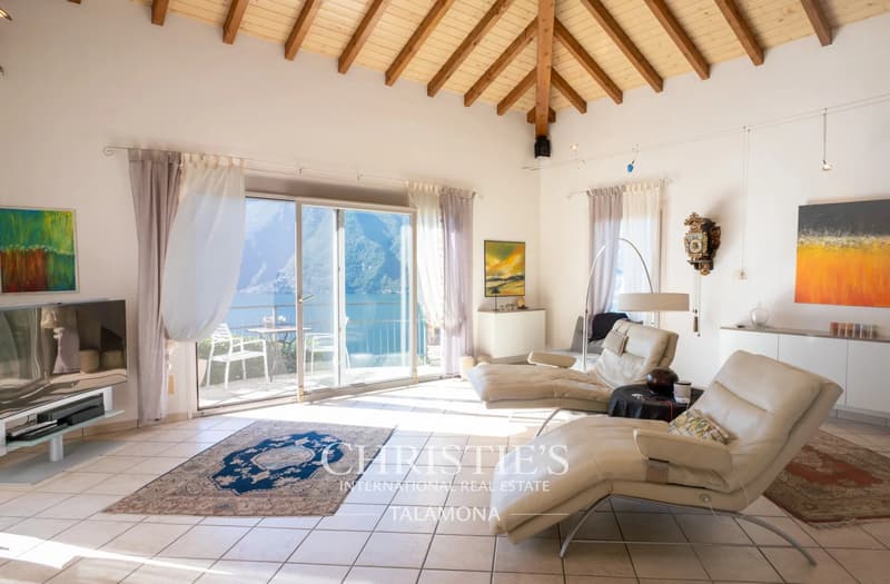 Villa mit Seeblick und Pool ? Tronzano Lago Maggiore (12)