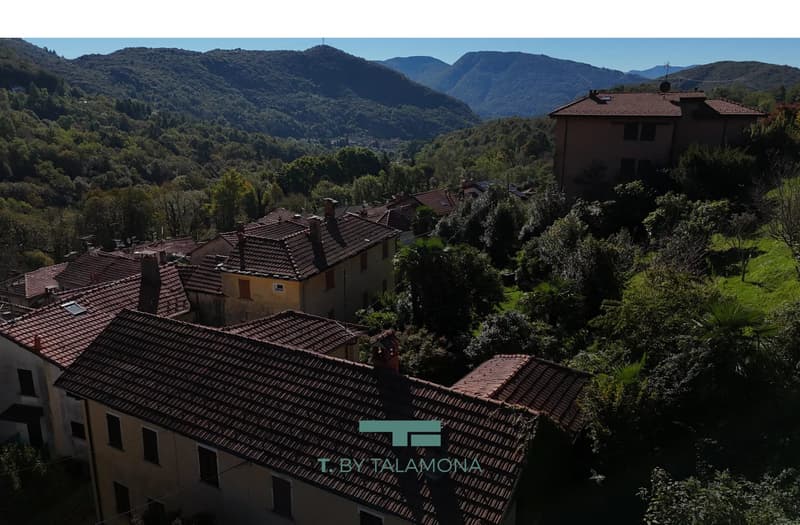 Grande casa da ristrutturare nel villaggio storico di Due Cossani (11)