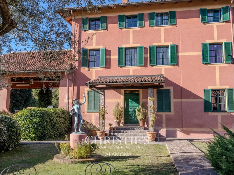Winery with vineyards and country house in Monferrato - Serralunga di Crea (9)