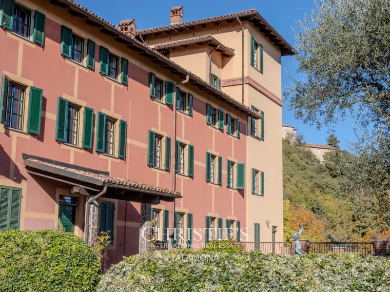 Winery with vineyards and country house in Monferrato - Serralunga di Crea (13)
