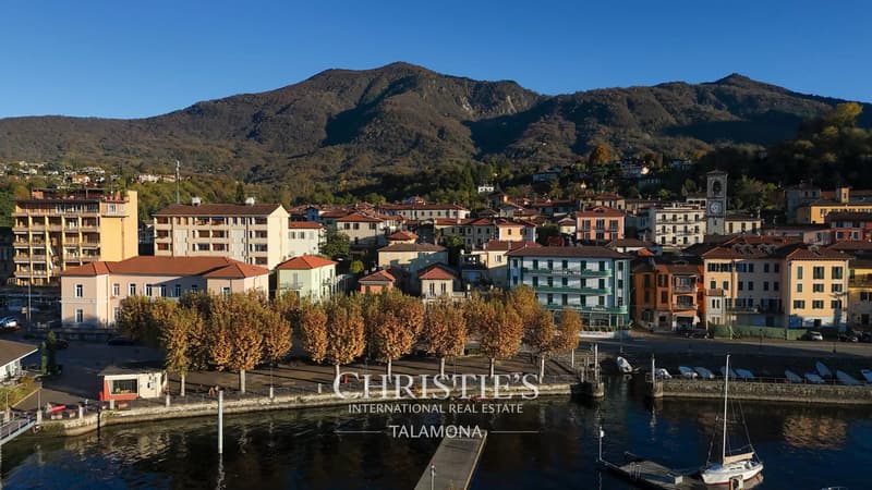 Apartment with a view of Lake Maggiore in Porto Valtravaglia (5)