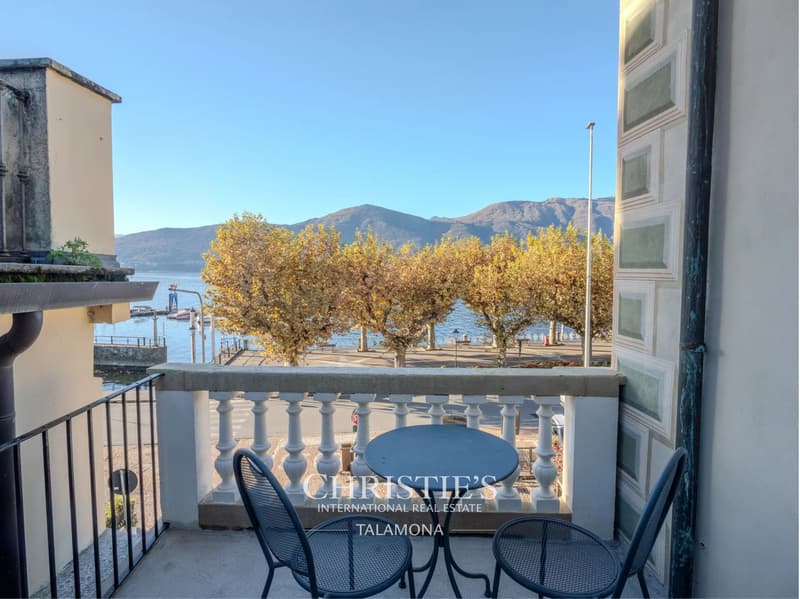 Apartment with a view of Lake Maggiore in Porto Valtravaglia (6)