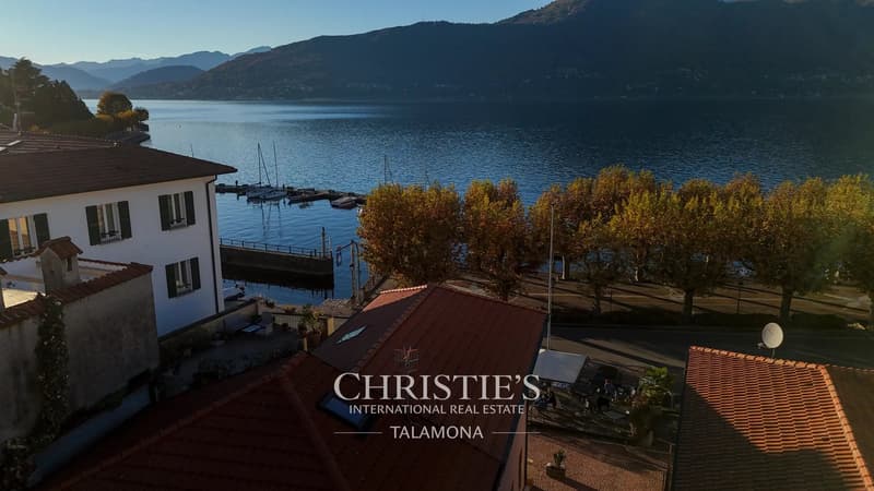 Apartment with a view of Lake Maggiore in Porto Valtravaglia (4)