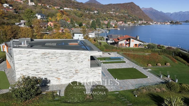 Villa de designer avec vue à couper le souffle sur le lac d'Orta ? Pella (6)