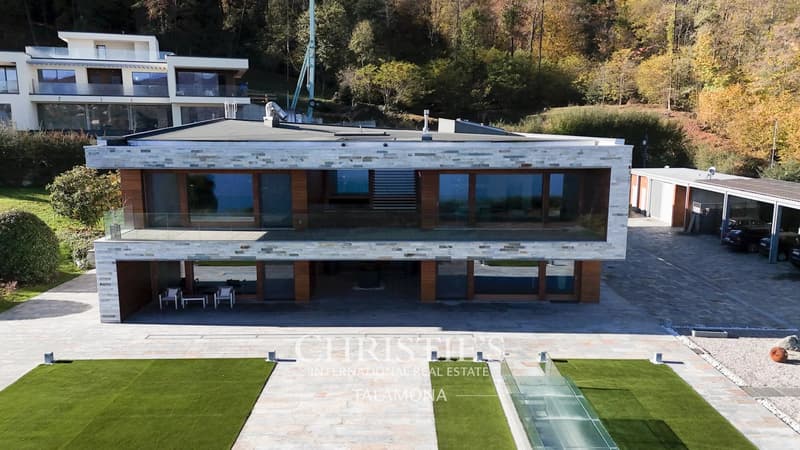 Villa de designer avec vue à couper le souffle sur le lac d'Orta ? Pella (3)