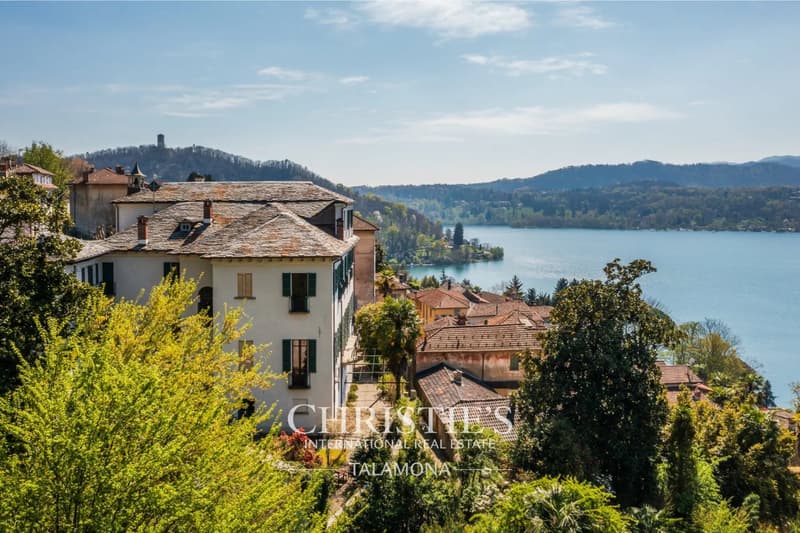 Villa Bonola - 18th-Century Estate on Lake Orta (6)