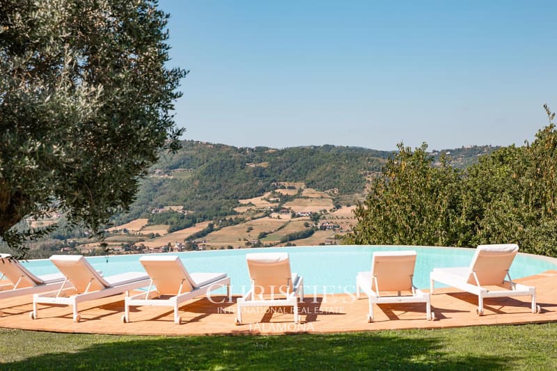 Winery with vineyards and country house in Alta Langa ? Melazzo (12)