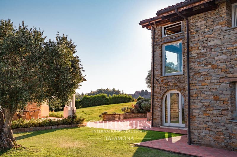Winery with vineyards and country house in Alta Langa ? Melazzo (6)