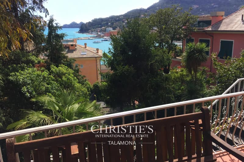 Villa mit atemberaubendem Meerblick in Santa Margherita Ligure (2)