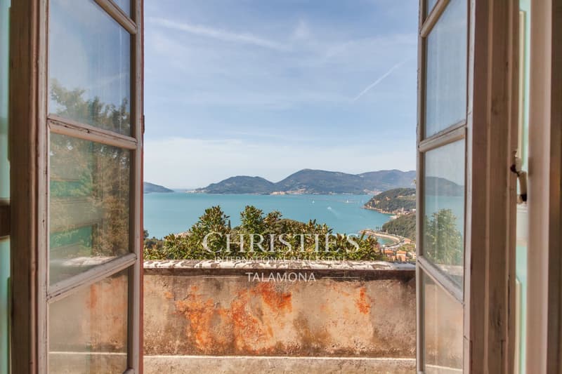 Historische Villa mit Blick auf den Golf von Lerici (2)