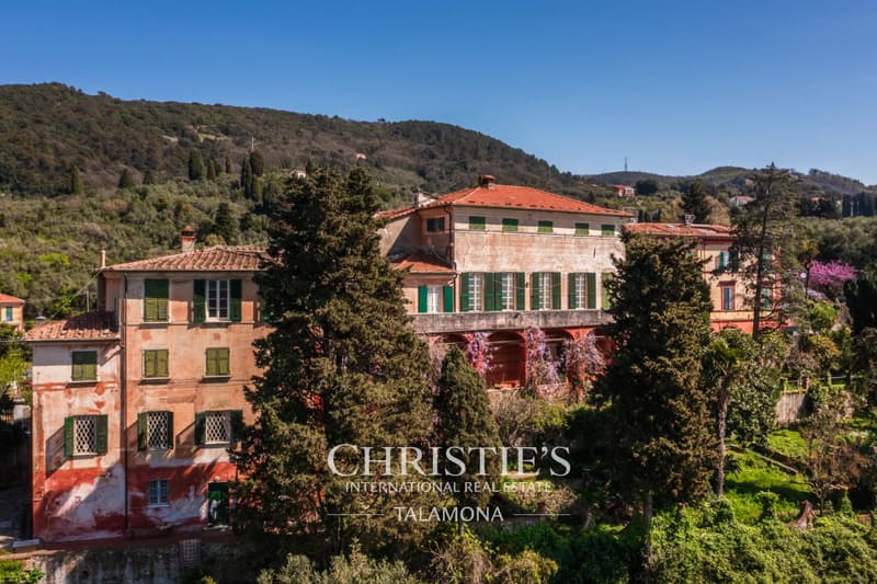 Historische Villa mit Blick auf den Golf von Lerici (4)