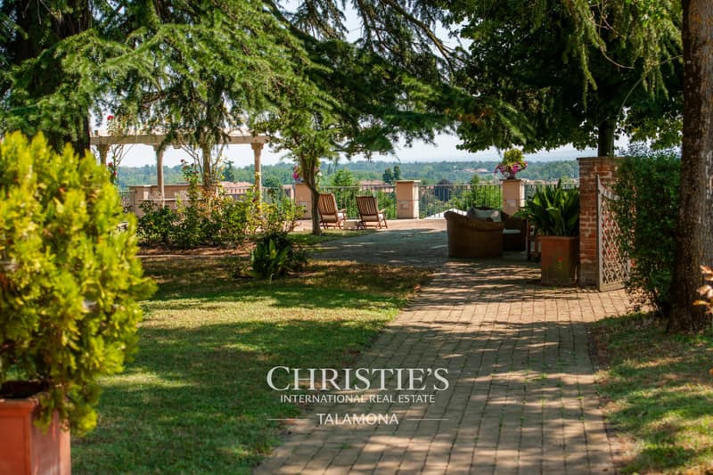 Villa Dusio - Charming Residence in the Hills of Langhe, Asti (10)