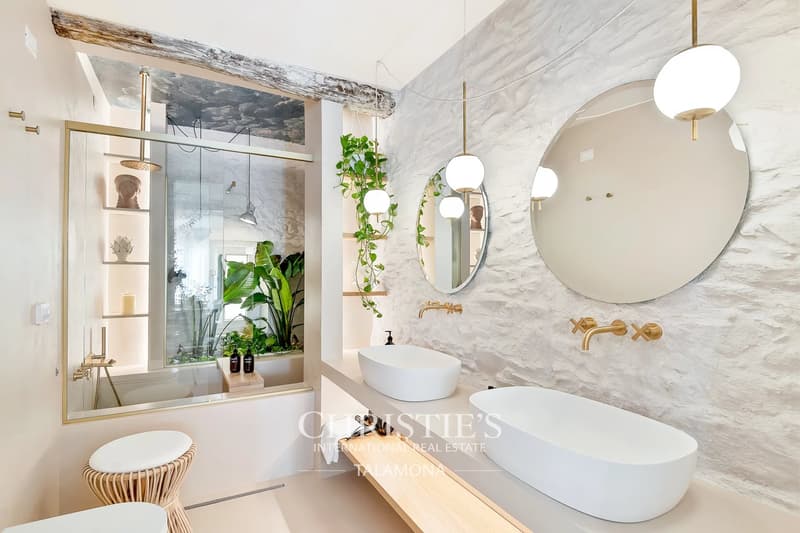 Penthouse in the Historic Borgo of Riomaggiore (2)