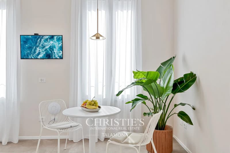 Penthouse in the Historic Borgo of Riomaggiore (11)