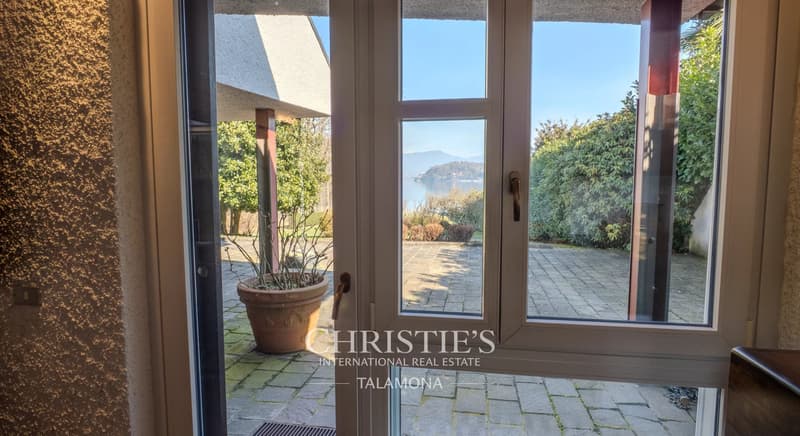 Villa au bord du lac à Ranco avec parc privé (9)