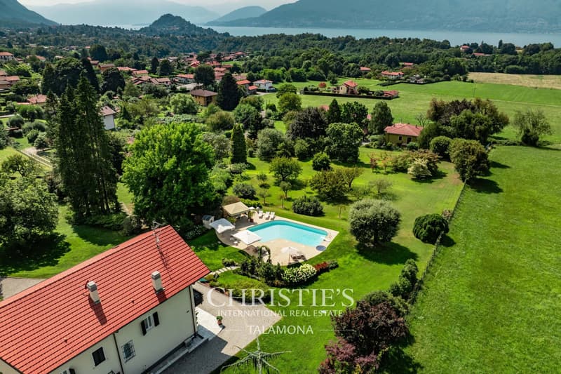 Villa avec maison d'hôtes et jardin à Porto Valtravaglia (3)