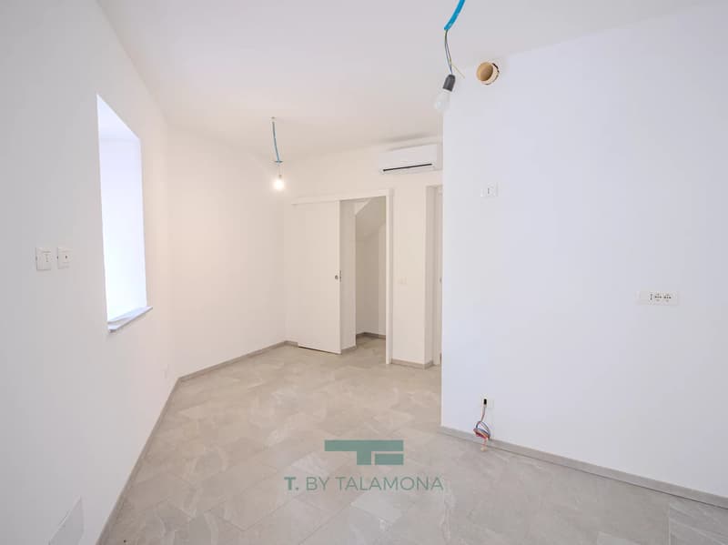 Newly renovated apartment with balcony in the historic village of Nasca (2)