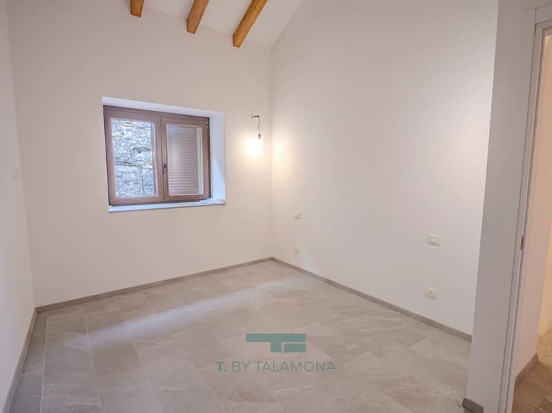 Renovated apartment on two levels in the village of Nasca (8)