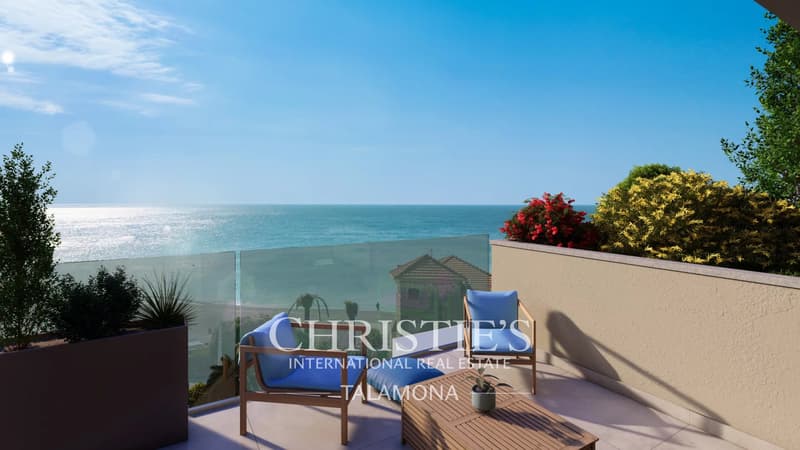 Penthouse avec vue sur mer, à 30 mètres de la plage ? Borgio Verezzi (2)