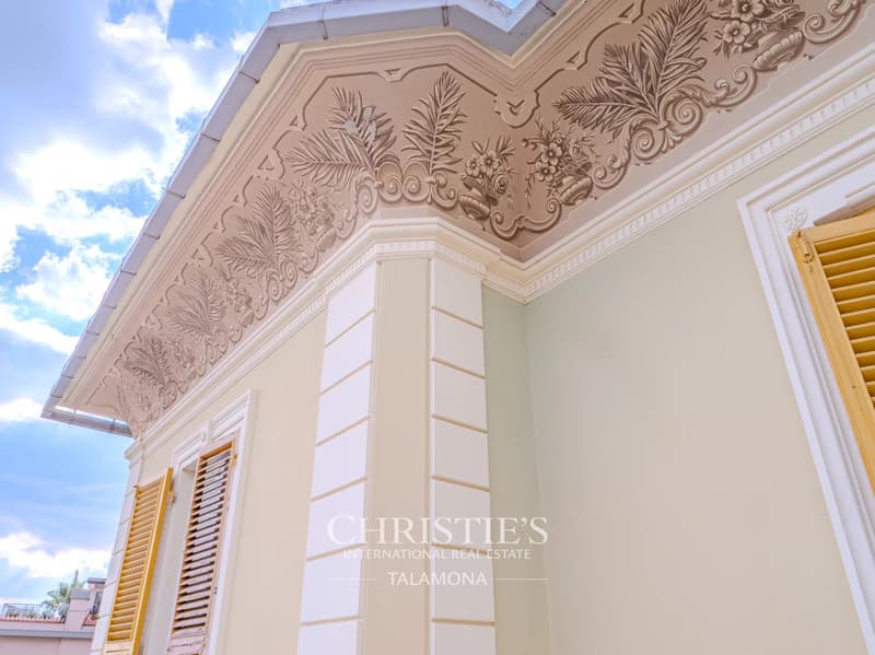 Elegante Villa zur Renovierung mit Meerblick in Zoagli (7)