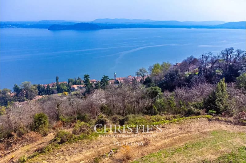 Villa classique avec jardin et vue sur le lac à Belgirate (7)