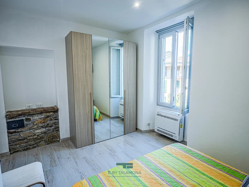 Two-room apartment in the center of Porto Valtravaglia (6)