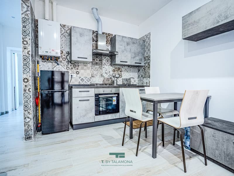 Two-room apartment in the center of Porto Valtravaglia (4)
