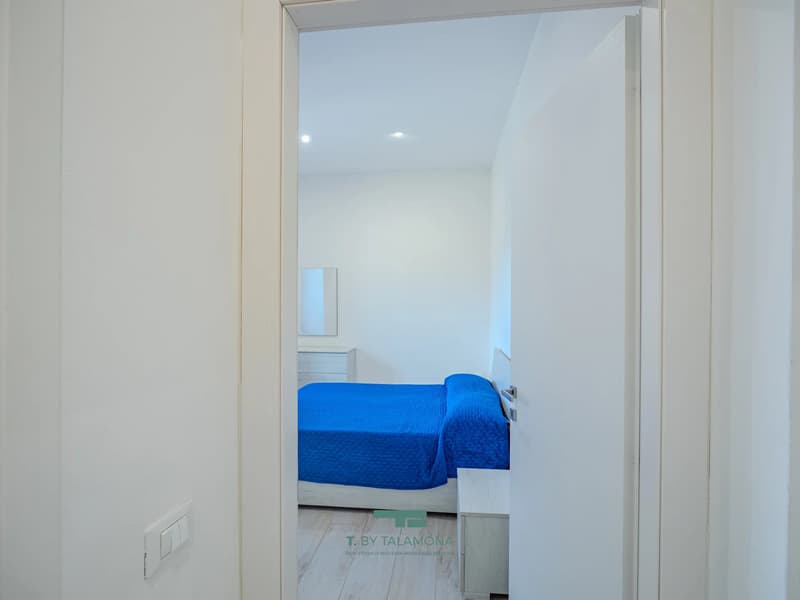 Recently renovated two-room apartment in the center of Porto Valtravaglia (5)