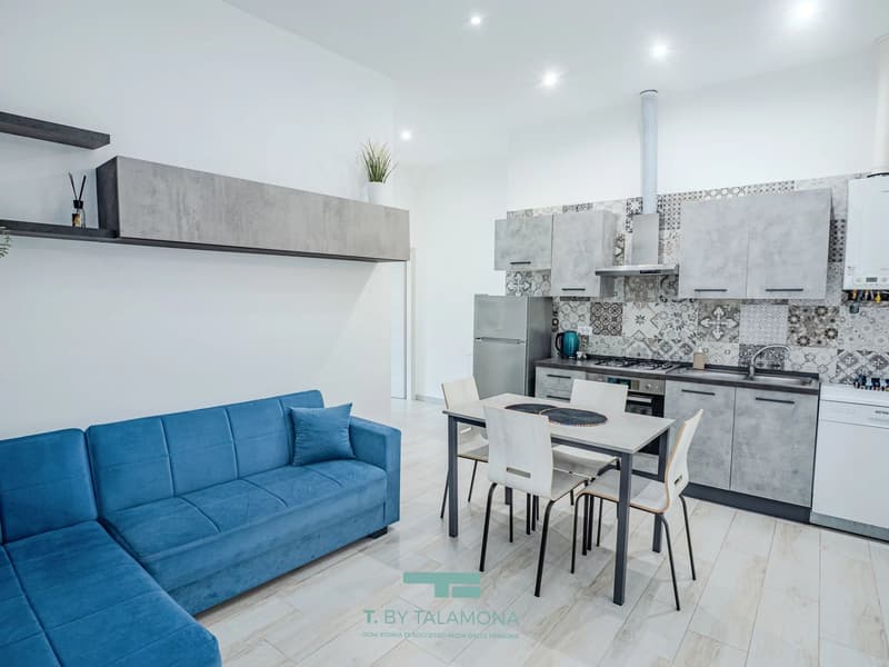 Two-room apartment in the center of Porto Valtravaglia (3)
