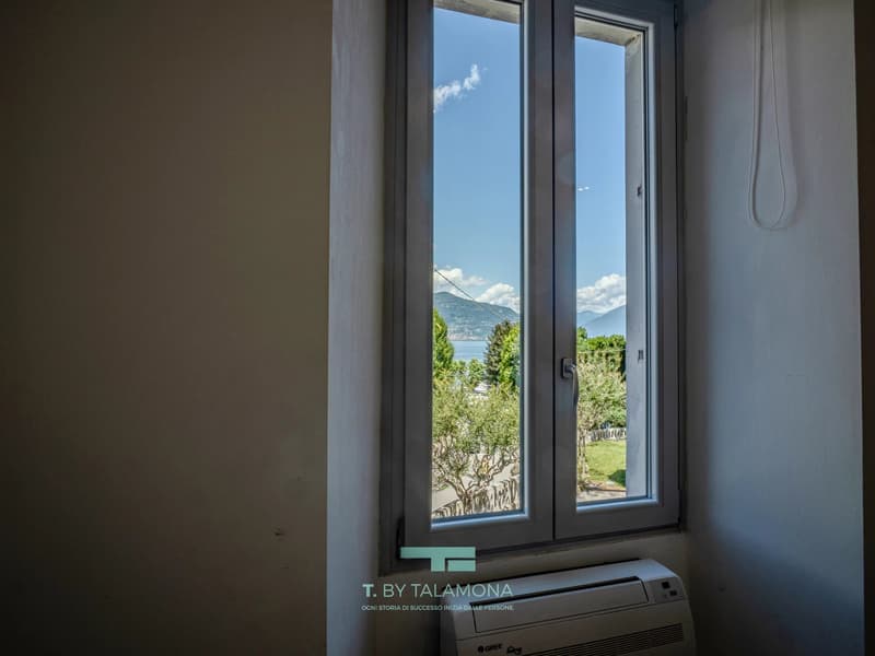 Two-room apartment in the center of Porto Valtravaglia (11)