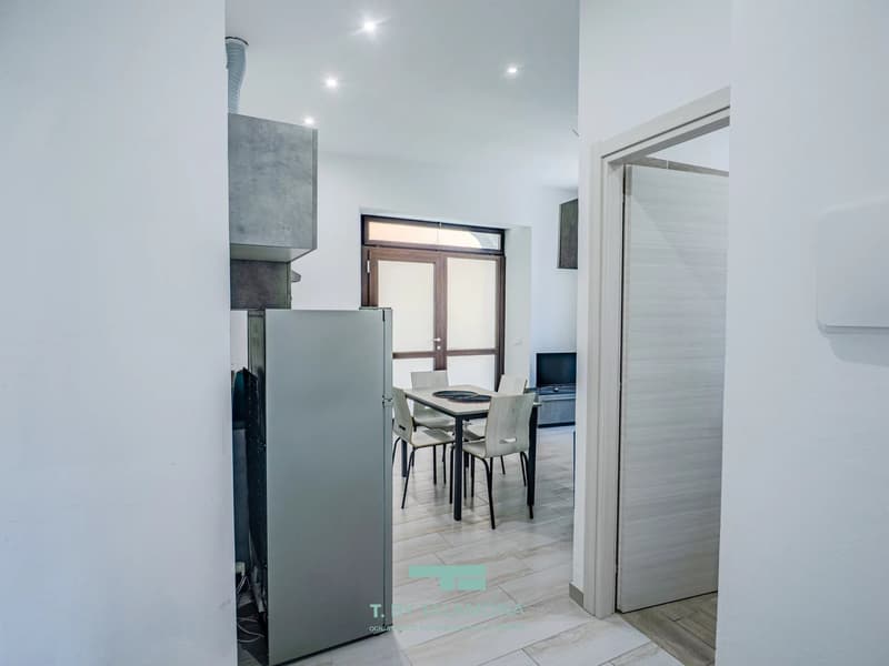 Two-room apartment in the center of Porto Valtravaglia (6)